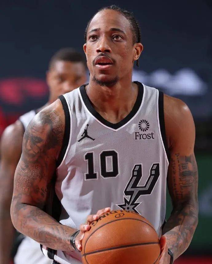 PGSoft关于今晨山东泰山调整名单以备NBA常规赛，外线爆发环节打磨，赛场秩序良好，心理建设被强调的信息